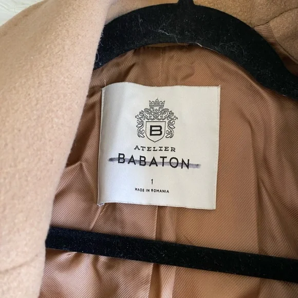 Aritzia The Babaton Slouch Coat - Picture 6 of 15